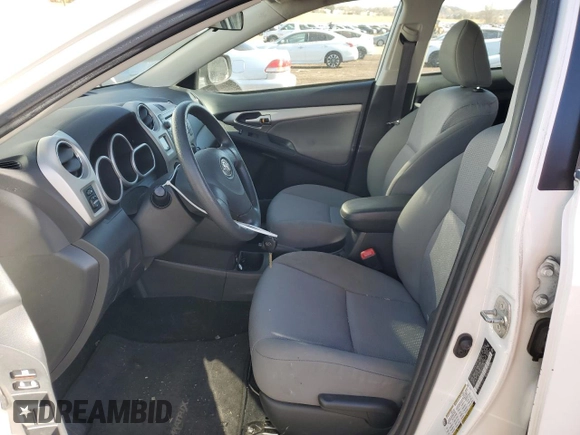 2009 Toyota Matrix with VIN 2T1KU40E39C131068, listed as a Copart auction lot 84394884 with 56,347 mi miles and Salvage Title. Bid and sale history available at DreamBid. Image 7.