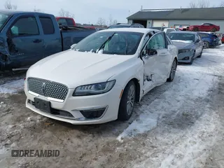2017 Lincoln MKZ Hybrid Premiere with VIN 3LN6L5KU8HR624523, listed as a IAAI auction lot 41649075 with 126,679 mi miles. Bid and sale history available at carsss.com. Image 17.