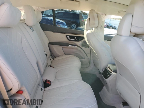 2023 Mercedes-Benz EQS 580 z VIN 4JGDM4EB6PA012192, wystawiony jako Copart lot #48018805 z przebiegiem Nie podano mil oraz Nie do naprawy • Non repairable. Historia ofert i sprzedaży dostępna na DreamBid. Obrazek 11.
