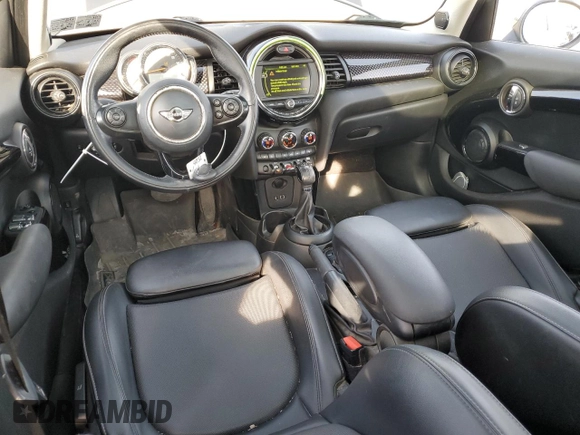 2018 MINI Hardtop 4 Door Cooper S с VIN WMWXU3C58J2F50385, выставлен на аукционе Copart как лот 51168775 с пробегом 77 091 миль миль и Списание • Salvage title. История ставок и продаж доступна на DreamBid. Изображение 8.