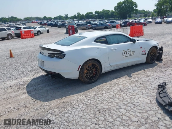 2019 Chevrolet Camaro 2SS с VIN 1G1FG1R78K0153815, выставлен на аукционе IAAI как лот 42409195 с пробегом 23 314 миль миль и . История ставок и продаж доступна на DreamBid. Изображение 4.