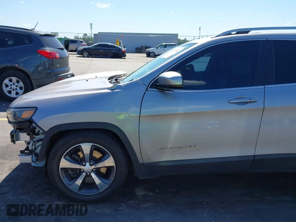 2019 Jeep Cherokee Limited with VIN 1C4PJMDX1KD166355, listed as a IAAI auction lot 42331014 with 151,245 mi miles and . Bid and sale history available at DreamBid. Image 21.