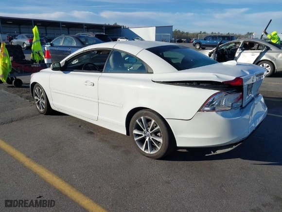 2013 Volvo C70 T5 with VIN YV1672MC6DJ142708, listed as a IAAI auction lot 41696046 with NaN miles. Bid and sale history available at carsss.com. Image 3.