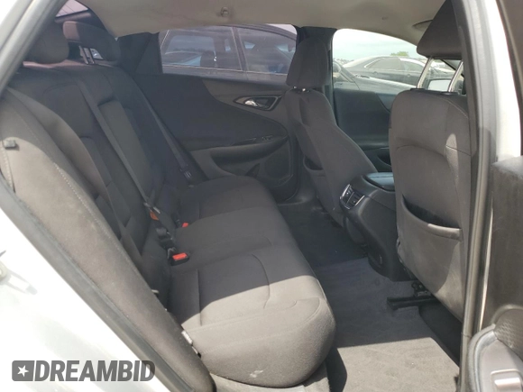 2018 Chevrolet Malibu LT z VIN 1G1ZD5ST8JF164569, wystawiony jako Copart lot #52809255 z przebiegiem 143 521 mil mil oraz Czysty tytuł • Clean title. Historia ofert i sprzedaży dostępna na DreamBid. Obrazek 10.
