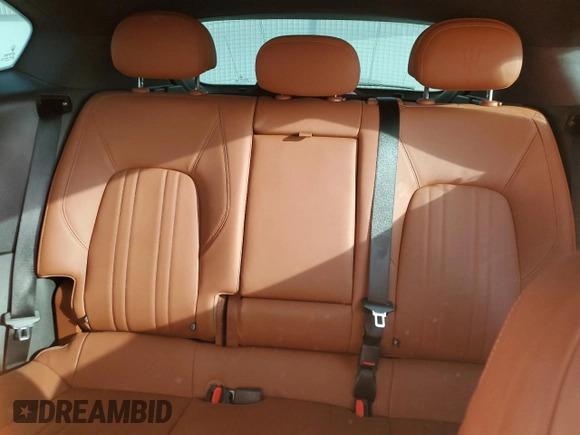 2021 Maserati Levante GT with VIN ZN661XUA8MX364794, listed as a Copart auction lot 83231954 with 23,188 mi miles and Salvage Title. Bid and sale history available at carsss.com. Image 10.