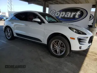 2016 Porsche Macan S with VIN WP1AB2A5XGLB48328, listed as a Copart auction lot 55897815 with 73,558 mi miles and Salvage title. Bid and sale history available at DreamBid. Image 4.