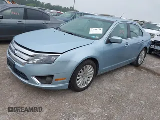 2010 Ford Fusion Hybrid with VIN 3FADP0L36AR353966, listed as a IAAI auction lot 42611738 with 200,522 mi miles and . Bid and sale history available at DreamBid. Image 2.