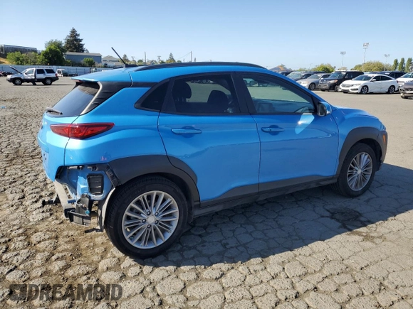 2020 Hyundai Kona SEL with VIN KM8K22AAXLU496164, listed as a Copart auction lot 53745405 with 39,887 mi miles and Salvage Title. Bid and sale history available at DreamBid. Image 3.