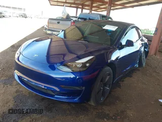 2023 Tesla Model 3 z VIN 5YJ3E1EA2PF557011, wystawiony jako IAAI lot #42347980 z przebiegiem 15 358 mil mil oraz . Historia ofert i sprzedaży dostępna na DreamBid. Obrazek 17.