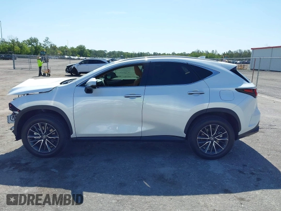 2025 Lexus NX 250 Premium с VIN 2T2GDCAZXSC028362, выставлен на аукционе IAAI как лот 42285404 с пробегом 171 миль миль и . История ставок и продаж доступна на DreamBid. Изображение 15.