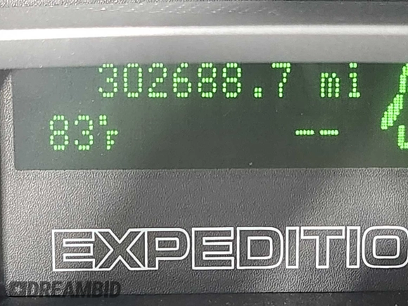 2011 Ford Expedition XL with VIN 1FMJU1G50BEF49196, listed as a IAAI auction lot 42847266 with 302,687 mi miles and . Bid and sale history available at DreamBid. Image 13.