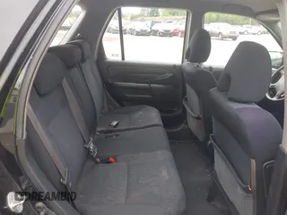 2006 Honda CR-V LX z VIN SHSRD78566U439551, wystawiony jako IAAI lot #42369628 z przebiegiem 211 896 mil mil oraz . Historia ofert i sprzedaży dostępna na DreamBid. Obrazek 8.