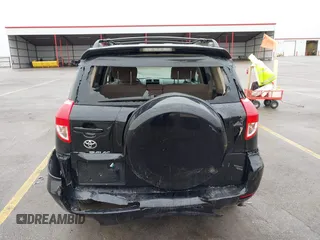2008 Toyota RAV4 with VIN JTMZD33VX86059196, listed as a IAAI auction lot 41697456 with 267,334 mi miles. Bid and sale history available at carsss.com. Image 16.
