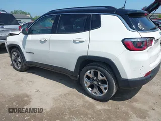2019 Jeep Compass Limited with VIN 3C4NJCCB4KT743865, listed as a IAAI auction lot 42365744 with 65,273 mi miles and . Bid and sale history available at DreamBid. Image 15.