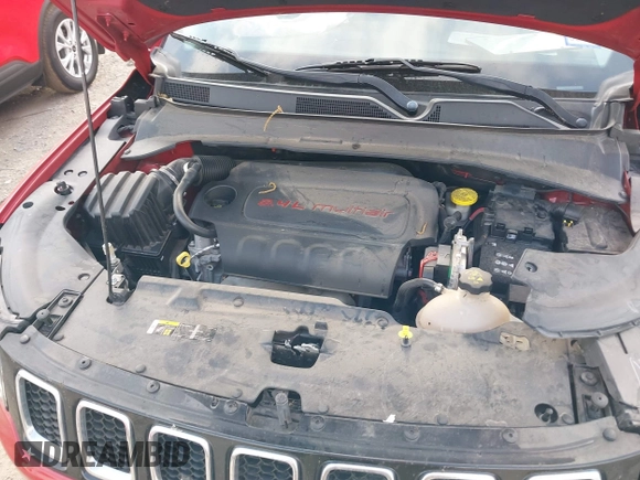 2018 Jeep Compass Latitude with VIN 3C4NJCBB0JT124163, listed as a IAAI auction lot 42293176 with 55,676 mi miles and . Bid and sale history available at DreamBid. Image 10.