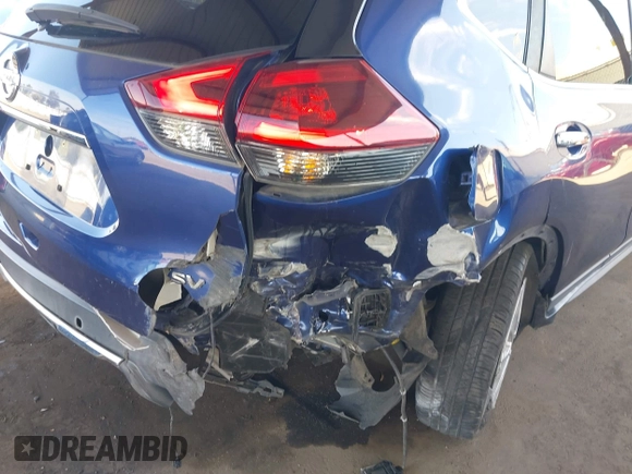 2019 Nissan Rogue SV с VIN KNMAT2MT8KP510943, выставлен на аукционе IAAI как лот 42643967 с пробегом 73 077 миль миль и . История ставок и продаж доступна на DreamBid. Изображение 6.
