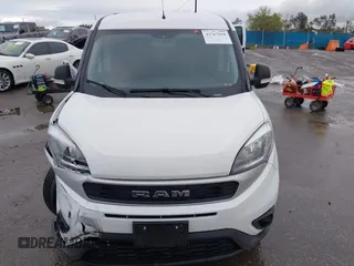 2022 Ram ProMaster City Cargo Tradesman z VIN ZFBHRFAB0N6X08509, wystawiony jako IAAI lot #41767910 z przebiegiem 41 563 mil mil oraz . Historia ofert i sprzedaży dostępna na DreamBid. Obrazek 12.