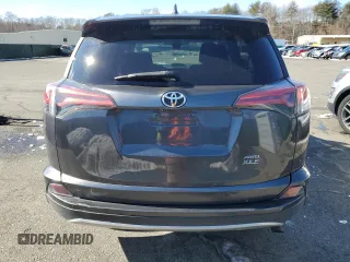 2018 Toyota RAV4 XLE with VIN 2T3RFREV7JW788173, listed as a Copart auction lot 45637205 with 106,475 mi miles and Salvage Title. Bid and sale history available at carsss.com. Image 6.