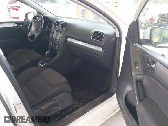 2013 Volkswagen Golf TDI with VIN WVWDM7AJ6DW131992, listed as a IAAI auction lot 42510552 with 102,013 mi miles and . Bid and sale history available at DreamBid. Image 5.