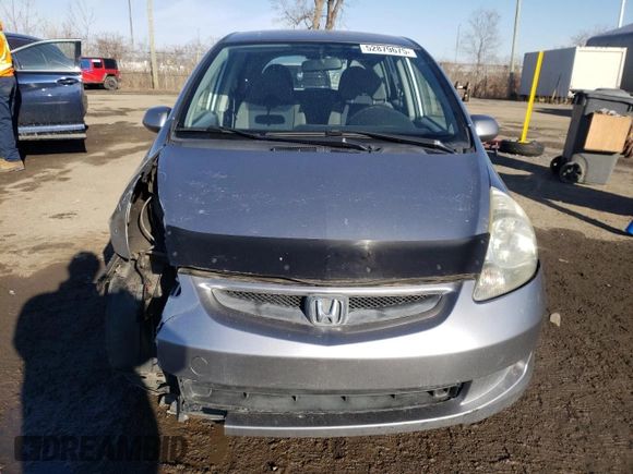 2008 Honda Fit z VIN JHMGD38458S812677, wystawiony jako Copart lot #52879675 z przebiegiem 150 814 mil mil oraz Szkoda całkowita • Salvage title. Historia ofert i sprzedaży dostępna na DreamBid. Obrazek 5.
