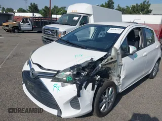 2015 Toyota Yaris L z VIN VNKKTUD36FA054974, wystawiony jako IAAI lot #42542421 z przebiegiem 93 028 mil mil oraz . Historia ofert i sprzedaży dostępna na DreamBid. Obrazek 6.