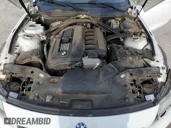 2011 BMW Z4 sDrive30i с VIN WBALM5C57BE379684, выставлен на аукционе Copart как лот 51287295 с пробегом 79 668 миль миль и Списание • Salvage title. История ставок и продаж доступна на DreamBid. Изображение 13.