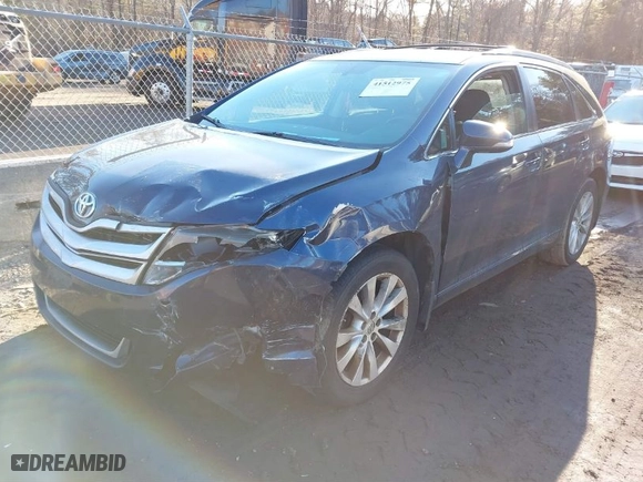 2015 Toyota Venza LE with VIN 4T3BA3BB7FU066796, listed as a IAAI auction lot 41512975 with NaN miles. Bid and sale history available at carsss.com. Image 2.