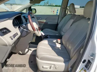 2013 Toyota Sienna XLE AAS z VIN 5TDYK3DC6DS315505, wystawiony jako Copart lot #58428475 z przebiegiem 140 140 mil mil oraz Szkoda całkowita • Salvage title. Historia ofert i sprzedaży dostępna na DreamBid. Obrazek 7.