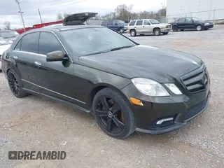 2010 Mercedes-Benz E-Class E 550 Luxury with VIN WDDHF9AB4AA128264, listed as a IAAI auction lot 41842230 with 216,724 mi miles. Bid and sale history available at carsss.com. Image 1.
