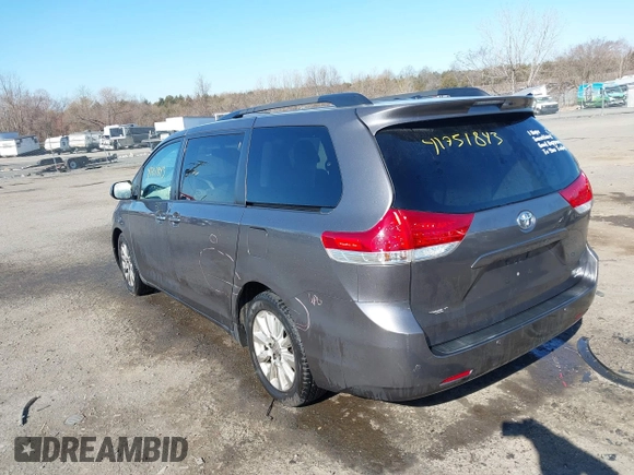 2014 Toyota Sienna Ltd with VIN 5TDDK3DC4ES083230, listed as a IAAI auction lot 41751843 with 184,501 mi miles. Bid and sale history available at carsss.com. Image 3.