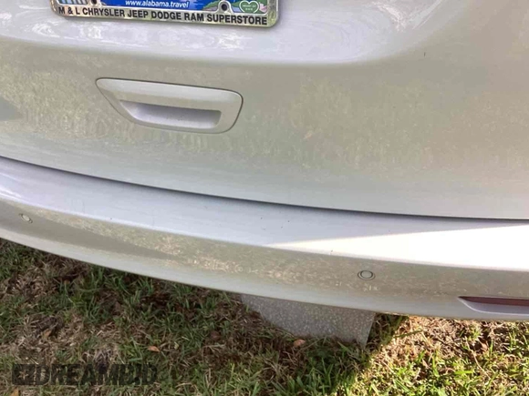 2017 Chrysler Pacifica Touring with VIN 2C4RC1DG5HR764942, listed as a IAAI auction lot 42255421 with 64,381 mi miles and . Bid and sale history available at DreamBid. Image 22.