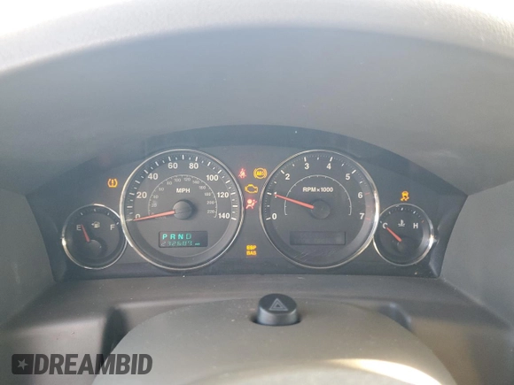 2006 Jeep Commander с VIN 1J8HH48K16C106515, выставлен на аукционе Copart как лот 82670514 с пробегом 232 689 миль миль и Списание • Salvage title. История ставок и продаж доступна на DreamBid. Изображение 9.