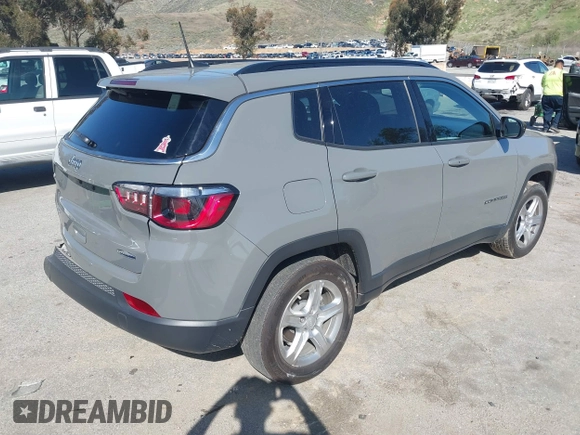 2023 Jeep Compass Latitude with VIN 3C4NJDBN5PT540444, listed as a IAAI auction lot 41820993 with 47,516 mi miles and . Bid and sale history available at DreamBid. Image 4.