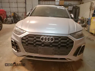 2022 Audi Q5 S line Premium Plus with VIN WA1EAAFY3N2114442, listed as a Copart auction lot 49641025 with 0 mi miles and Salvage Title. Bid and sale history available at carsss.com. Image 5.