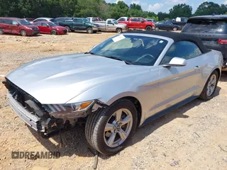 2016 Ford Mustang V6 z VIN 1FATP8EM7G5292011, wystawiony jako IAAI lot #42635923 z przebiegiem 85 719 mil mil oraz . Historia ofert i sprzedaży dostępna na DreamBid. Obrazek 17.