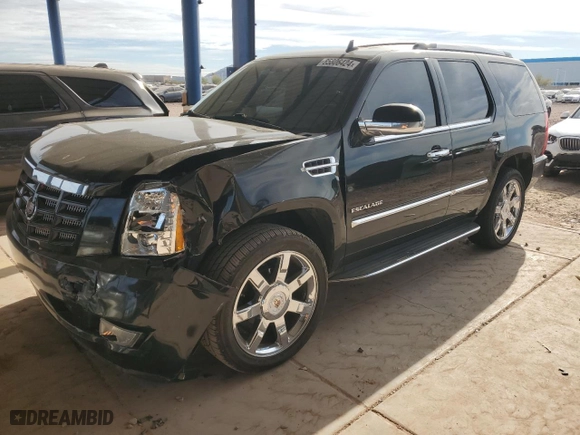2013 Cadillac Escalade Luxury with VIN 1GYS4BEF3DR104080, listed as a Copart auction lot 85806424 with 178,510 mi miles and Salvage Title. Bid and sale history available at carsss.com. Image 1.