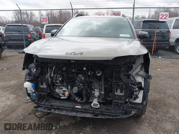 2025 Kia Sorento X-Line SX Prestige z VIN 5XYRKDJF9SG329417, wystawiony jako IAAI lot #41860763 z przebiegiem 1 753 mil mil oraz . Historia ofert i sprzedaży dostępna na DreamBid. Obrazek 13.