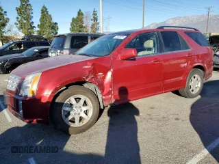 2008 Cadillac SRX RWD z VIN 1GYEE637780104400, wystawiony jako Copart lot #42402075 z przebiegiem 104 516 mil mil oraz Szkoda całkowita • Salvage title. Historia ofert i sprzedaży dostępna na DreamBid. Obrazek 1.