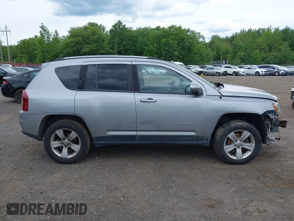 2017 Jeep Compass Latitude with VIN 1C4NJDEB0HD112001, listed as a IAAI auction lot 42352409 with 151,352 mi miles and . Bid and sale history available at DreamBid. Image 13.