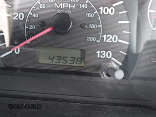 2002 Hyundai Accent GL z VIN KMHCG45C52U372587, wystawiony jako IAAI lot #42244428 z przebiegiem 43 538 mil mil oraz . Historia ofert i sprzedaży dostępna na DreamBid. Obrazek 15.