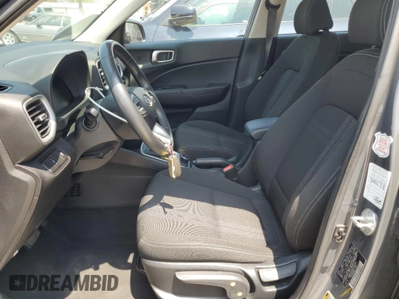 2023 Hyundai Venue Limited with VIN KMHRC8A39PU249336, listed as a Copart auction lot 55129695 with 32,438 mi miles and Non Repairable. Bid and sale history available at DreamBid. Image 7.