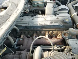 2001 Dodge 2500 with VIN 1B7KC23611J617172, listed as a IAAI auction lot 42247134 with 159,975 mi miles and . Bid and sale history available at DreamBid. Image 18.