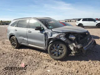 2021 Kia Sorento S with VIN 5XYRLDLC6MG054348, listed as a Copart auction lot 42397215 with 98,064 mi miles and Salvage Title. Bid and sale history available at DreamBid. Image 4.