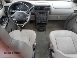 2003 Chevrolet Venture w/1SA Pkg with VIN 1GNDX03E53D133362, listed as a Copart auction lot 86289194 with 240,217 mi miles and Clean Title. Bid and sale history available at carsss.com. Image 8.