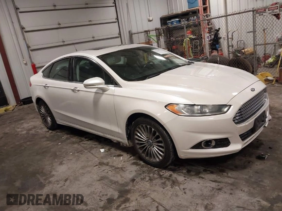 2013 Ford Fusion Titanium with VIN 3FA6P0K96DR123542, listed as a IAAI auction lot 41630275 with 140,698 mi miles. Bid and sale history available at carsss.com. Image 1.