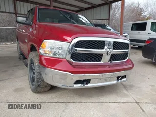 2013 Ram 1500 SLT z VIN 1C6RR7GP5DS651182, wystawiony jako IAAI lot #41551602 z przebiegiem Nie podano mil oraz . Historia ofert i sprzedaży dostępna na DreamBid. Obrazek 1.