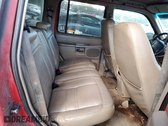 1999 Ford Explorer Eddie Bauer z VIN 1FMDU32X2XZA30166, wystawiony jako Copart lot #77955094 z przebiegiem 212 805 mil mil oraz Szkoda całkowita • Salvage title. Historia ofert i sprzedaży dostępna na DreamBid. Obrazek 10.