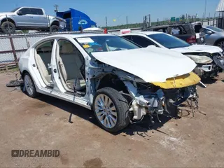 2014 Acura RLX Tech Pkg with VIN JH4KC1F57EC004303, listed as a IAAI auction lot 40436817 with 1 mi miles. Bid and sale history available at carsss.com. Image 1.