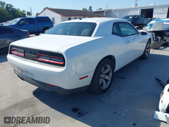 2015 Dodge Challenger SXT with VIN 2C3CDZAG4FH739754, listed as a IAAI auction lot 42028773 with 150,001 mi miles. Bid and sale history available at carsss.com. Image 4.