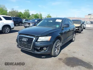 2009 Audi Q5 Premium Plus z VIN WA1KK78R59A051073, wystawiony jako IAAI lot #42236018 z przebiegiem 184 243 mil mil oraz . Historia ofert i sprzedaży dostępna na DreamBid. Obrazek 6.